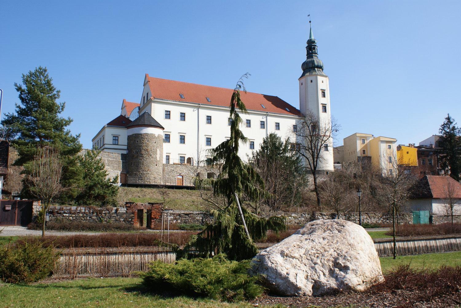 Zámecký Hotel Zlatý Orel Hranice  Exterior foto